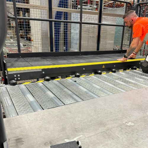 Producto 556 Cushion Ease Solid™ en la categoría Alfombras industriales en Alfombras Website