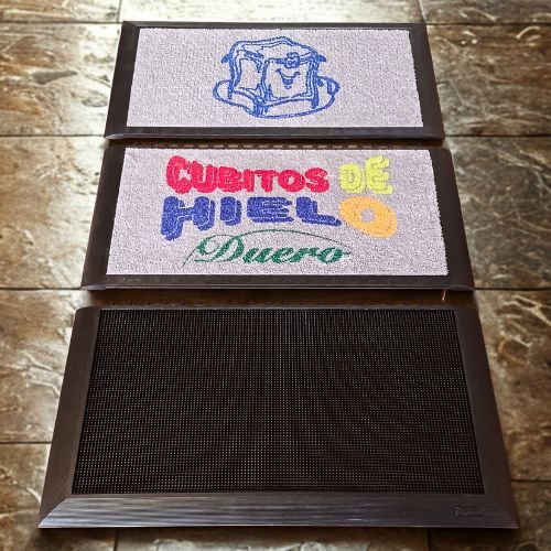 Producto 348 Sani-Master™ alfombra extensible en la categoría Alfombras desinfectantes en Alfombras Website