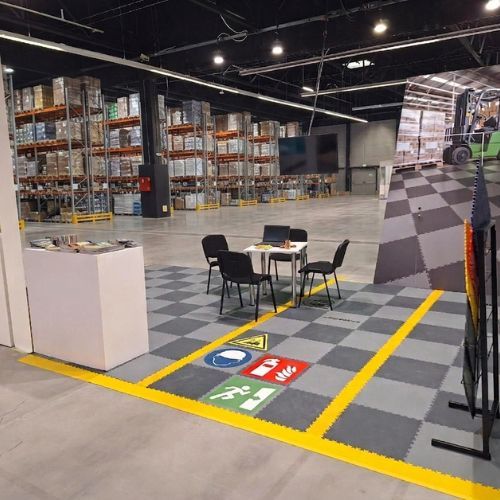 Producto Loseta PVC Industry 7mm enganche puzzle o milano apta montacarga en la categoría Alfombras de Seguridad en Alfombras Website